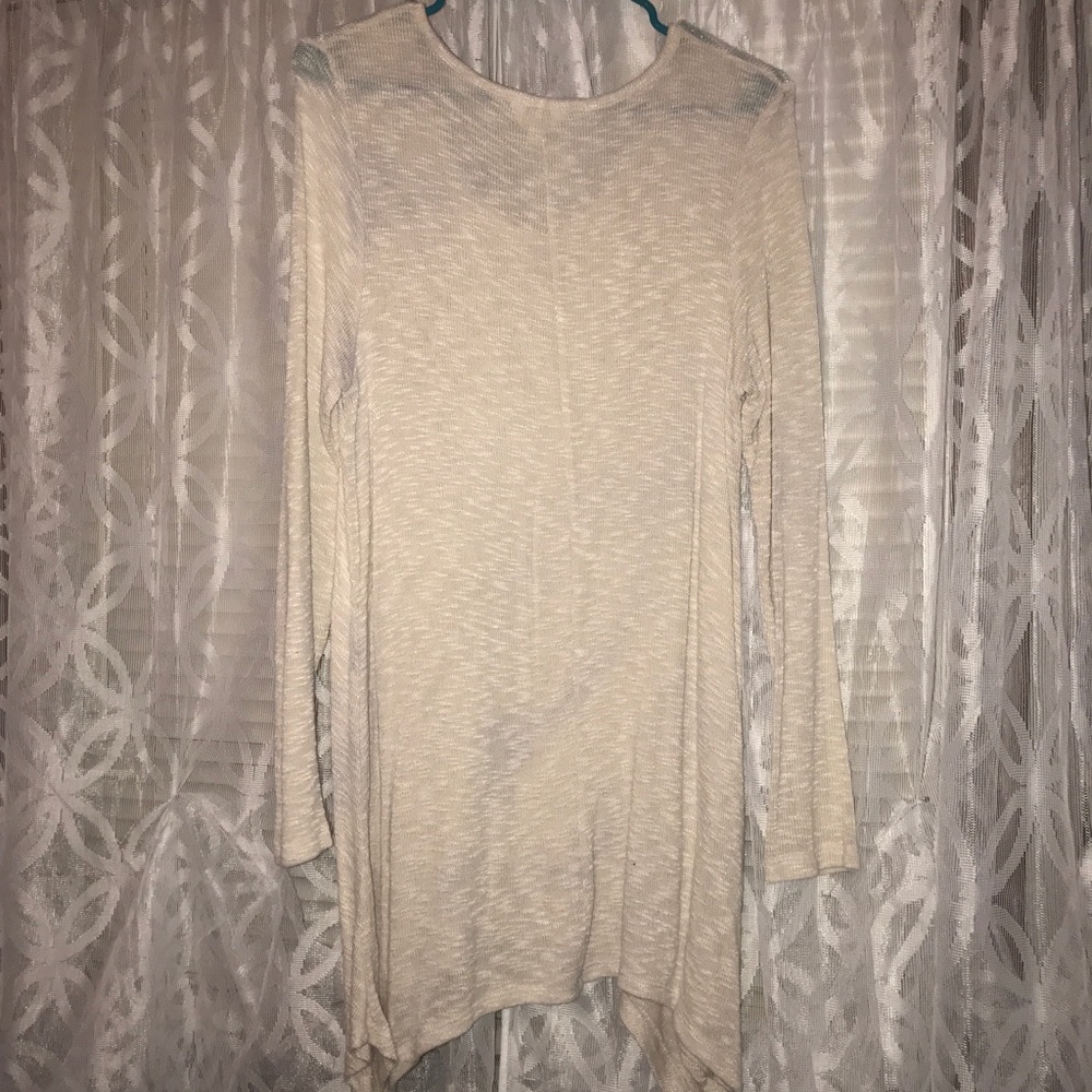 Cream scoopneck sweater tunic - Picture 2 of 4